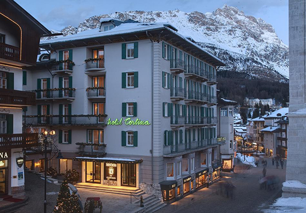 Cortina Hotel 4*
